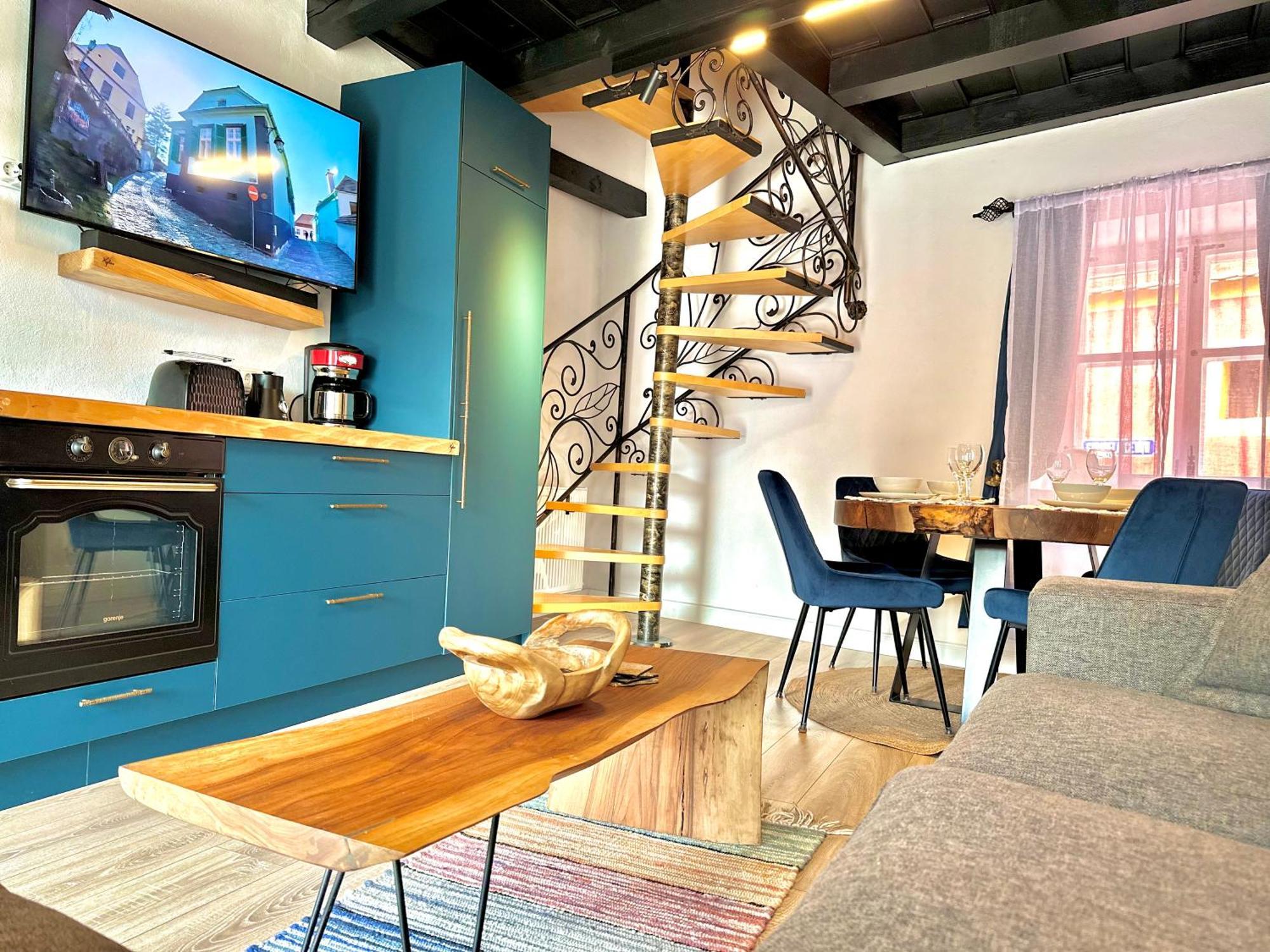 Casa Albastra By Casa Otto Apartment Сигишоара Екстериор снимка
