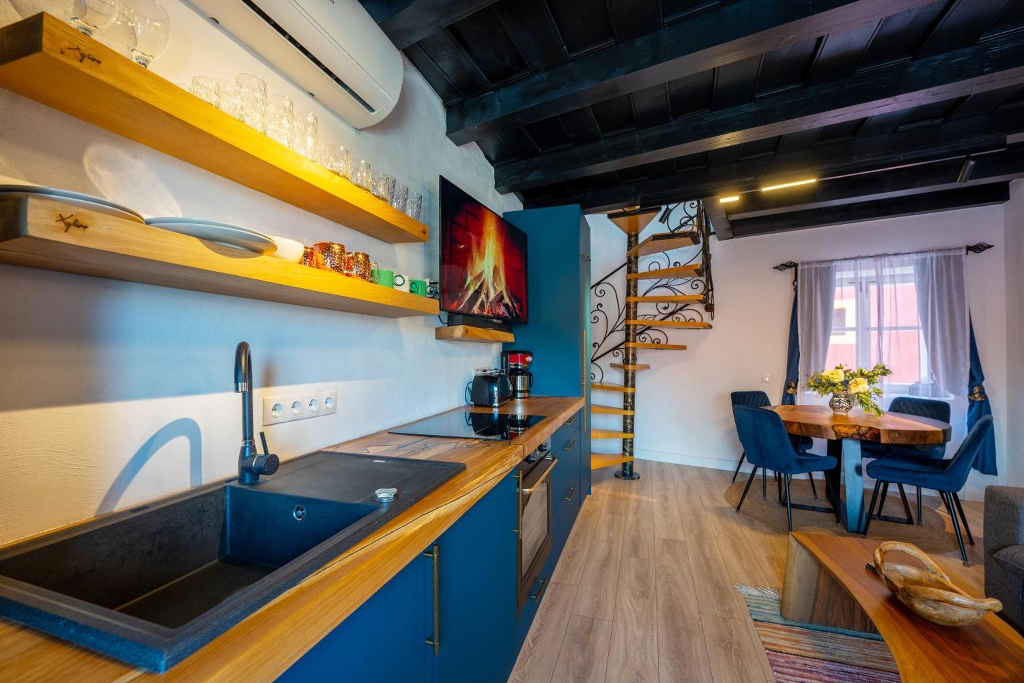 Casa Albastra By Casa Otto Apartment Сигишоара Екстериор снимка