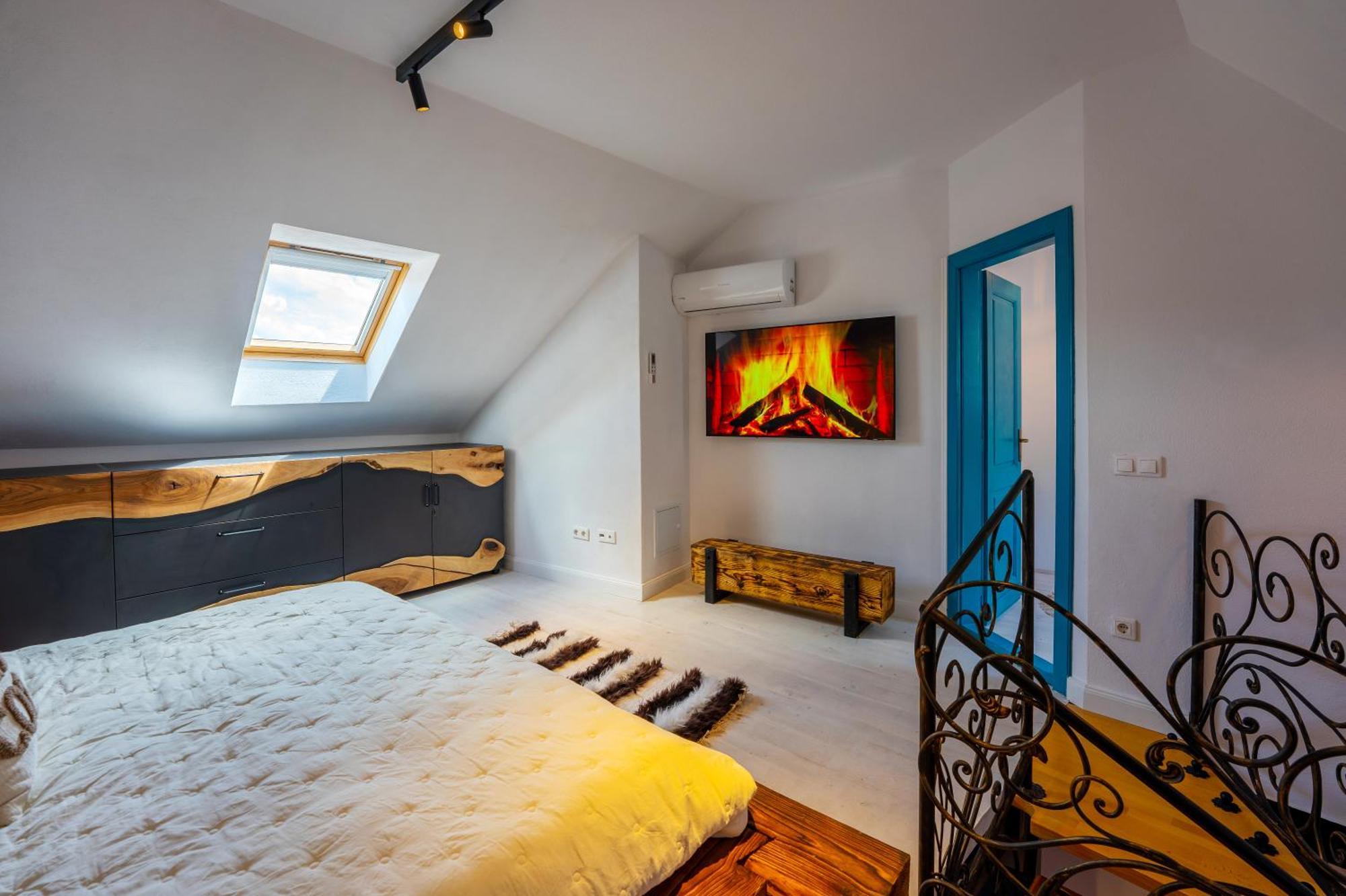 Casa Albastra By Casa Otto Apartment Сигишоара Екстериор снимка